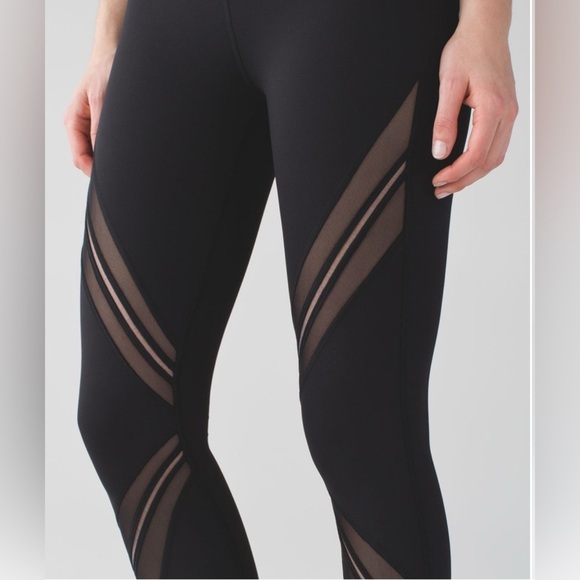 lululemon athletica Pants - Lululemon High Times Pant (Metta) *Full-On Luxtreme Size 6